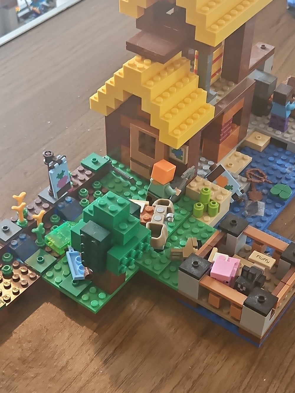 LEGO Minecraft The Farm Cottage 21144 - Picture 3 of 4